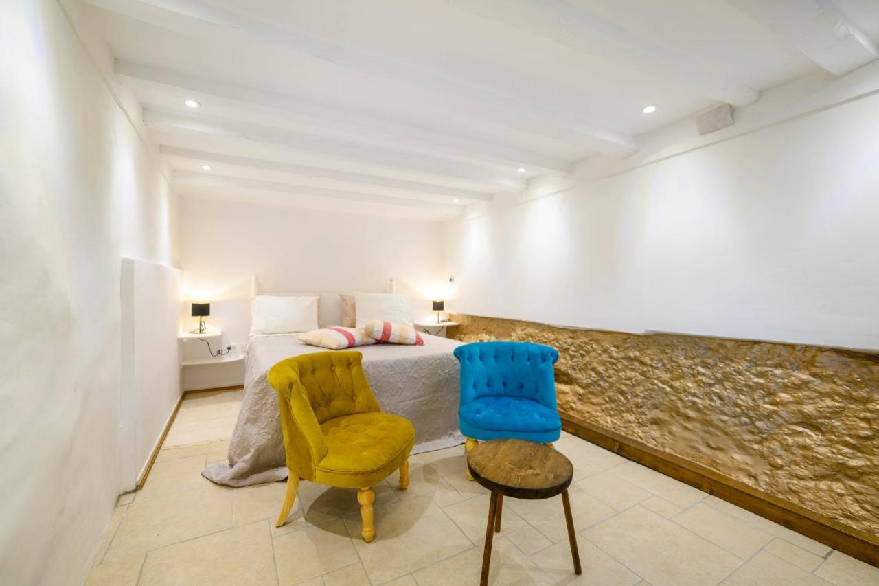 On The Rock Apartments Šibenik Esterno foto